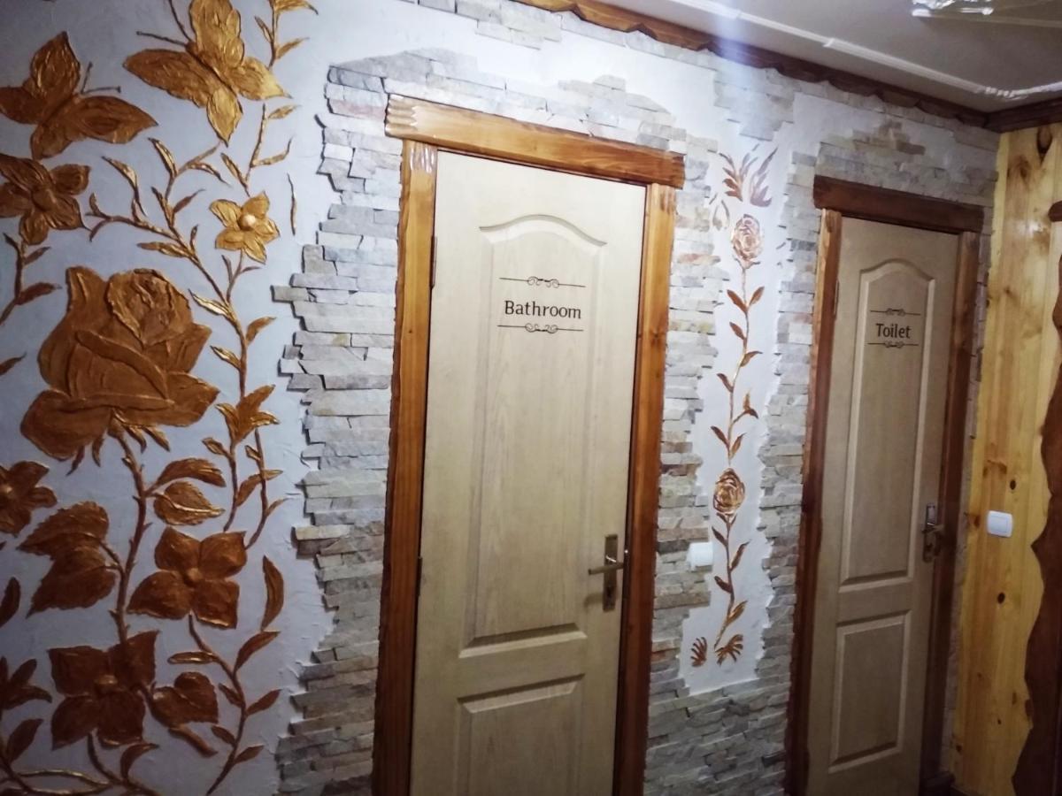 "Різьбярська Садиба" Slavske Dış mekan fotoğraf